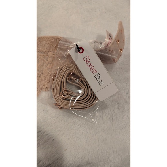 Scarlett Blue Goddess Multiway Strapless Bra Size 32‎ D Cashmere Lace - Picture 3 of 5